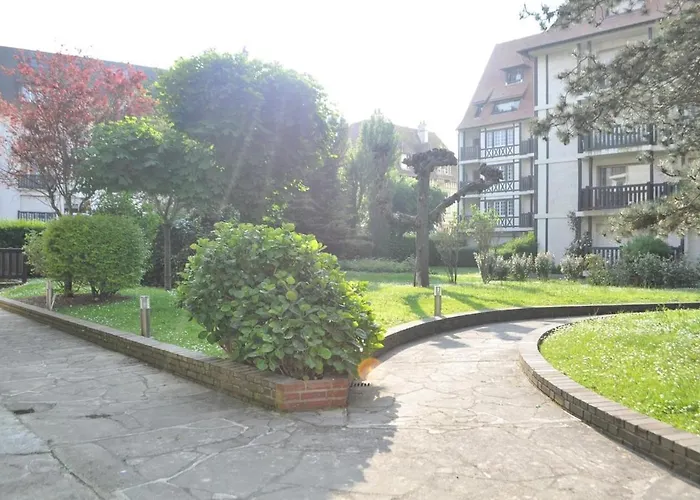 Castel Saint Clair - Plein Centre Avec Parking *