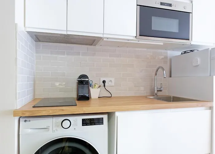 Apartment Castel Saint Clair - Plein Centre Avec Parking *