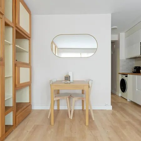 Castel Saint Clair - Plein Centre Avec Parking 아파트