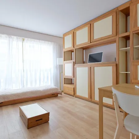 Castel Saint Clair - Plein Centre Avec Parking 아파트